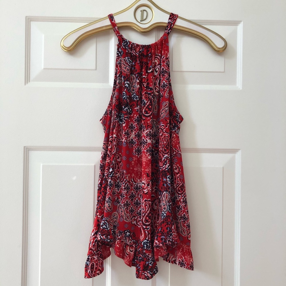 Maurices Cut Away Top w/Ruffled Handkerchief Hem - Size L